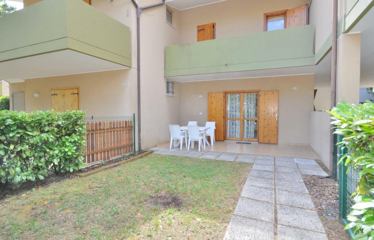 Condominio Acquarius Bibione Exterior foto